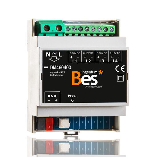 Picture of 4-channel dimmer with 0-10V signal - DIN format