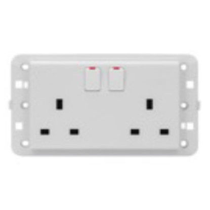 Picture of TWIN SWITCHED SOCKET BRITISH STAN.2P+E 13A PEARL WHITE