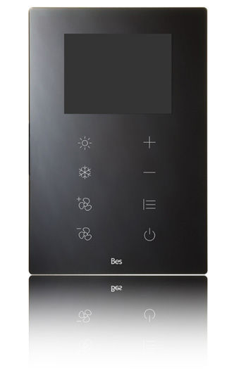 Slika Vertical touch panel thermostat - 2.8” Integrated screen - Basic black